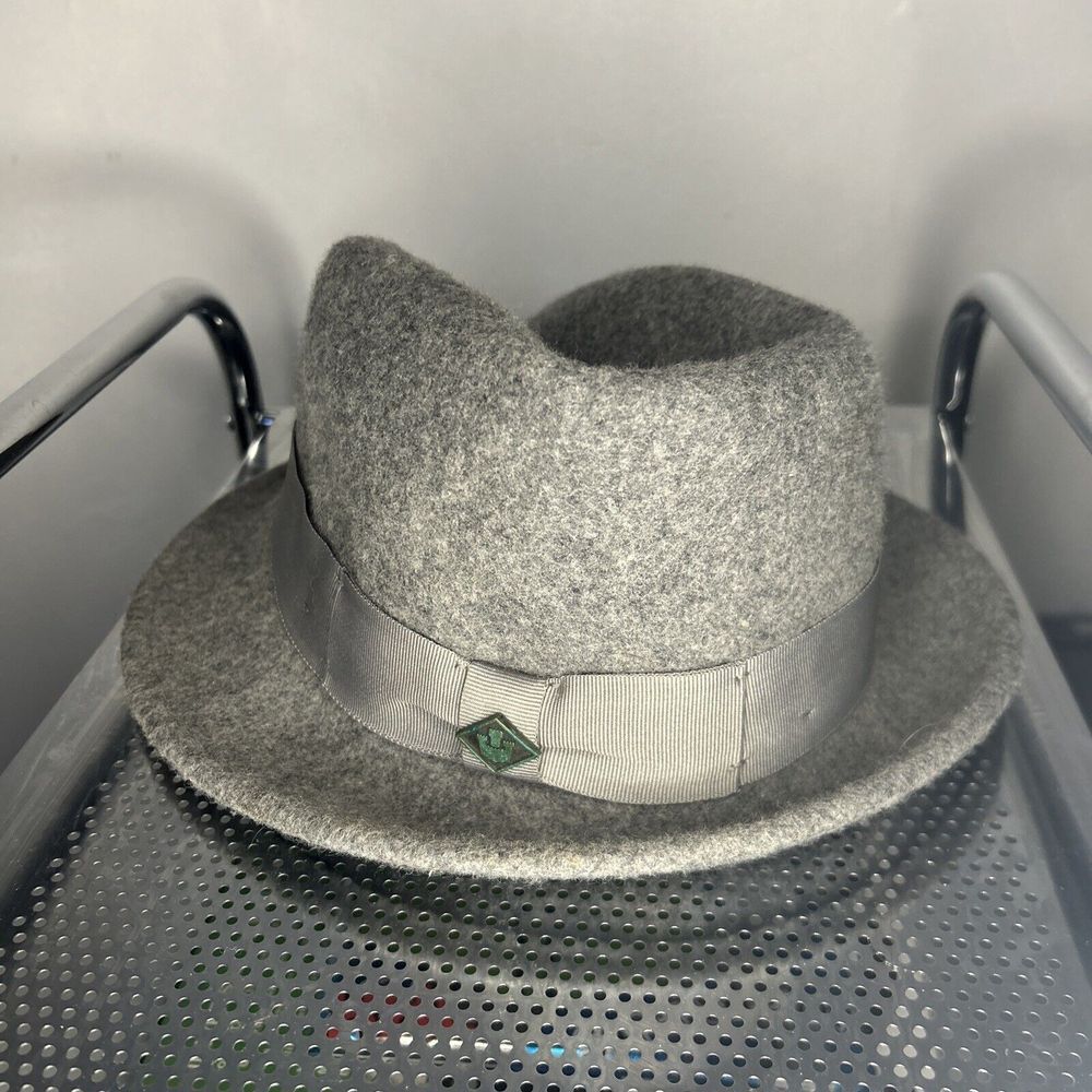 Classic Grey Wool Fedora Hat with Grosgrain Band and Decorative Pin